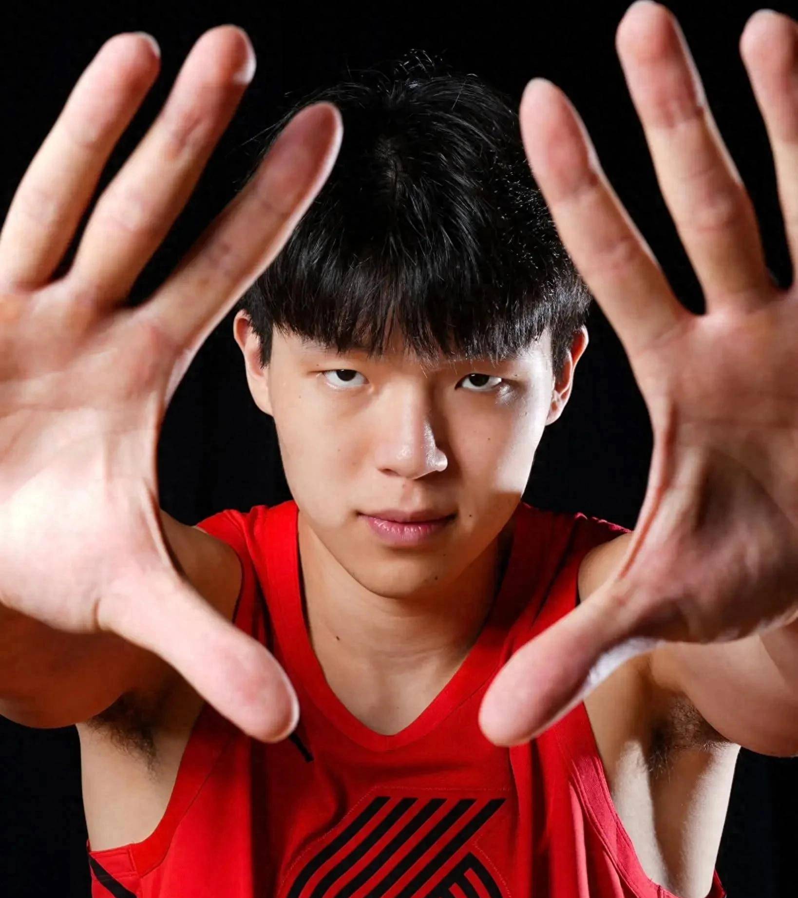 CBA常规赛冲刺阶段再迎强敌，迈阿密热火完成体检，主帅态度——话题不断，身体对抗强度拉满的简单介绍九游娱乐专区