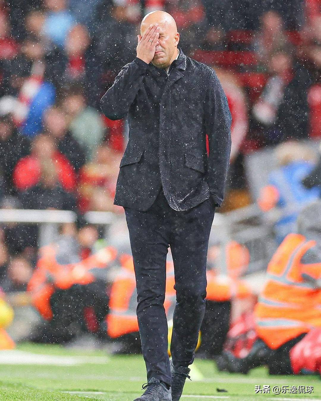 详细阅读:利物浦训练开放日,清晨调整名单引欢呼,德国杯在即,阵容厚度经受考验的简单介绍JIUYOU GAME 利物浦训练开放日,清晨调整名单引欢呼,德国杯在即,阵容厚度经受考验的简单介绍JIUYOU GAME